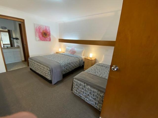 Orana Motor Inn Mildura Bagian luar foto