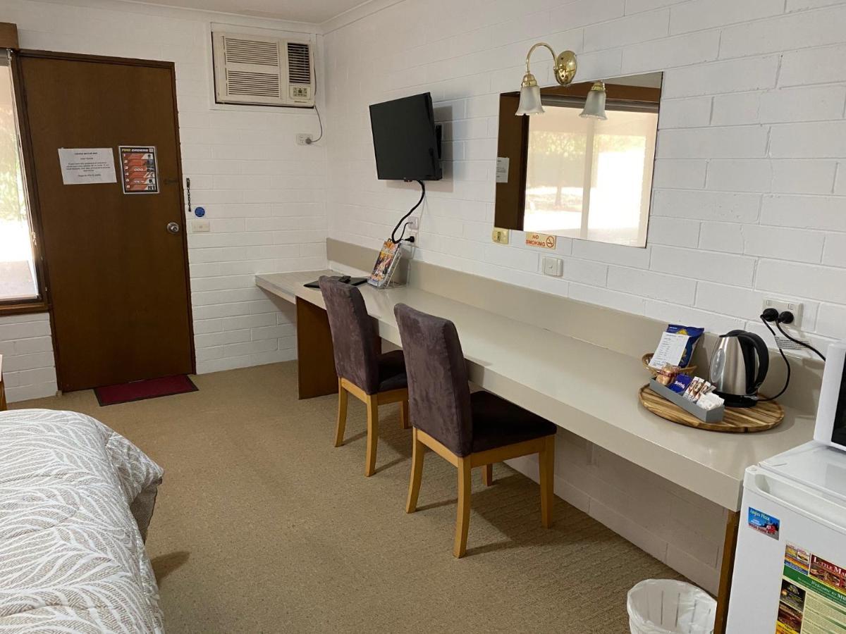 Orana Motor Inn Mildura Bagian luar foto
